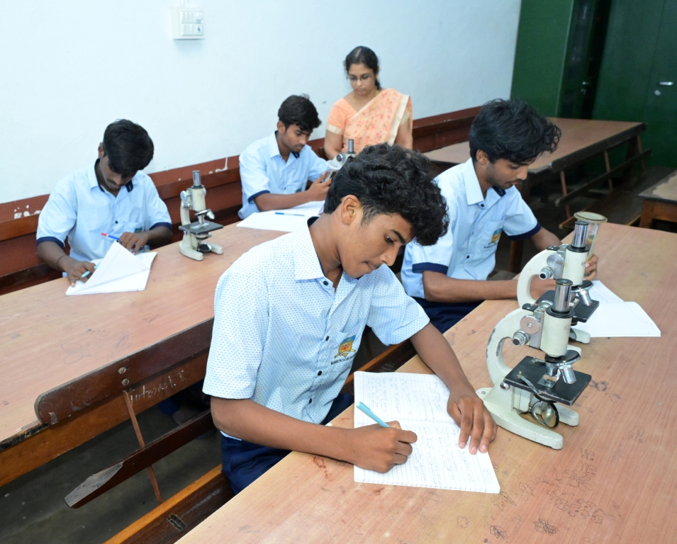 Biology laboratory equipment