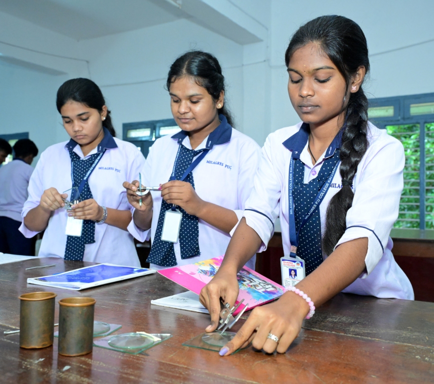 Physics laboratory practical setup